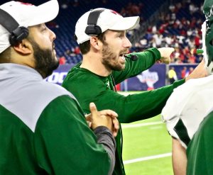 Ep. 437:  Strake Jesuit Head Football Coach Klay Kubiak (on his dad Gary and dealing with COVID-19 on high school level)